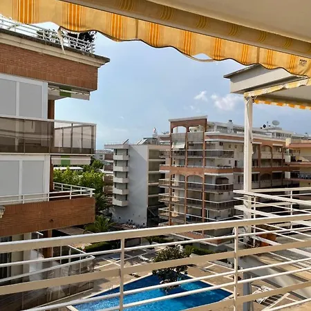 Zeus Alexis Apartamento Salou