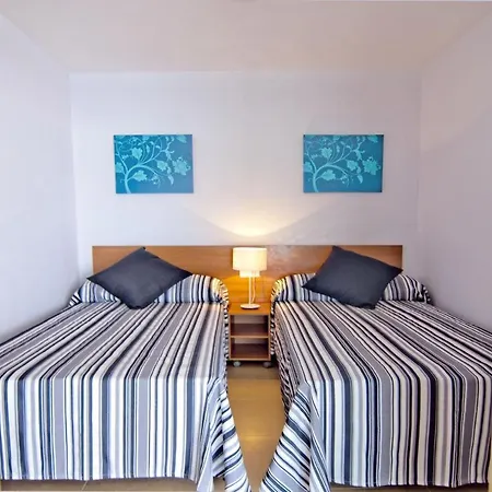 Zeus Alexis Apartamento *